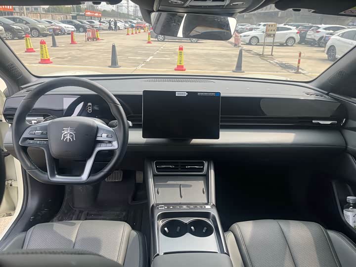 Фото 7 - BYD Qin L