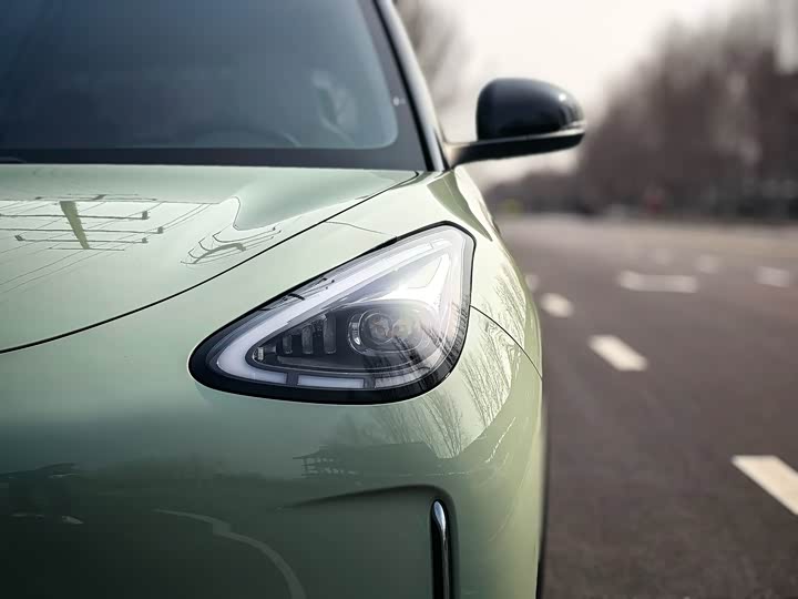 Фото 4 - Geely Galaxy Geome