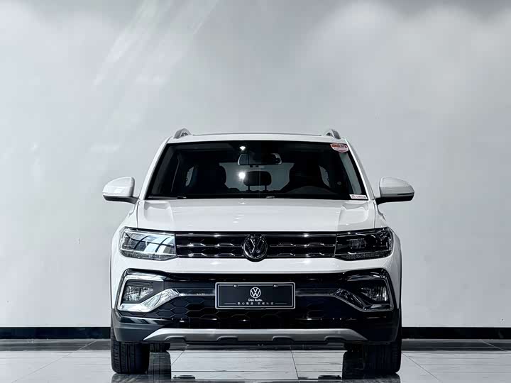 Фото 2 - Volkswagen T-Cross
