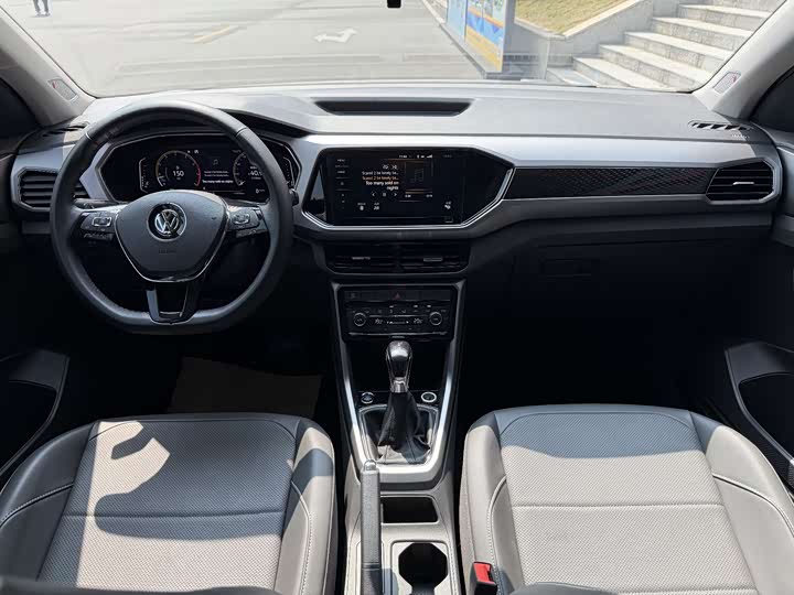 Фото 7 - Volkswagen T-Cross