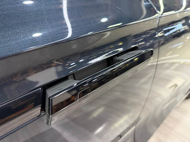 Фото 9 - Lincoln Z (Zephyr)