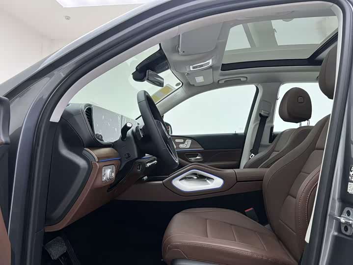 Photo 9 - Mercedes-Benz GLE-Class Hybrid