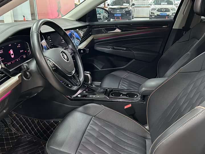 Фото 6 - Volkswagen Passat