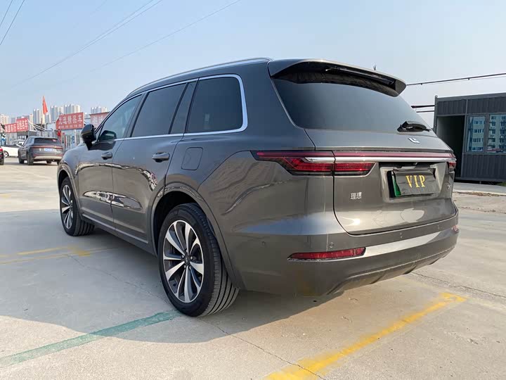 Фото 7 - LiXiang One