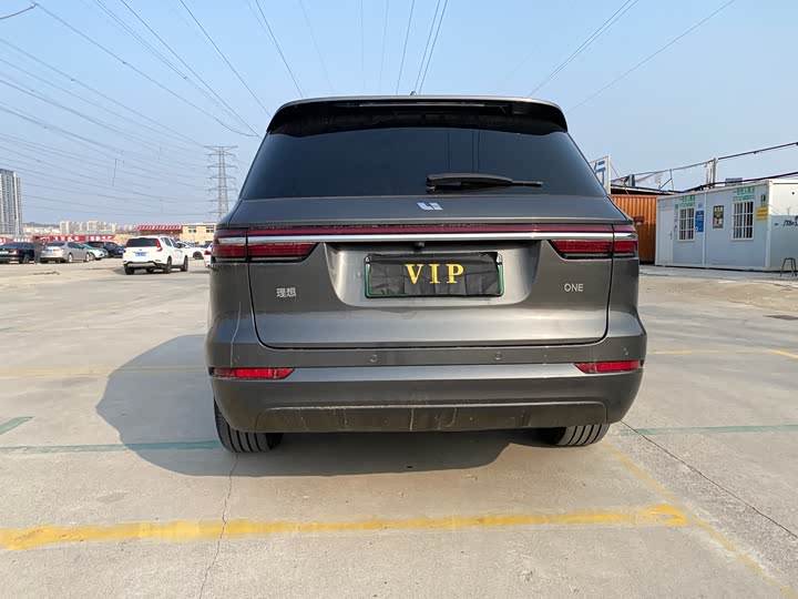 Фото 8 - LiXiang One