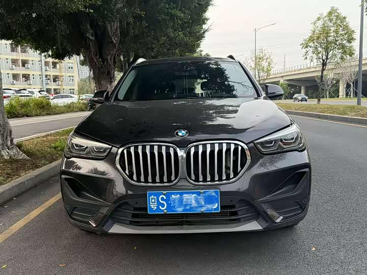 Фото 1 - BMW X1