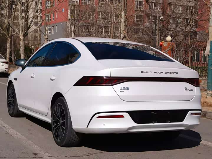 Фото 6 - BYD Qin Plus