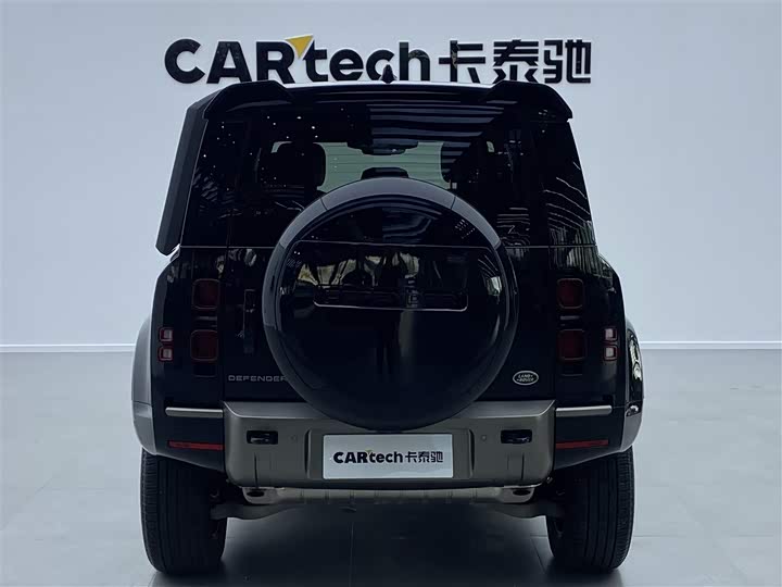 Фото 4 - Land Rover Defender