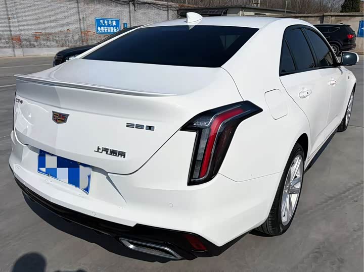 Фото 3 - Cadillac CT4
