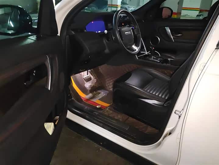 Фото 9 - Land Rover Discovery Sport