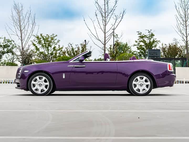 Фото 4 - Rolls-Royce Dawn