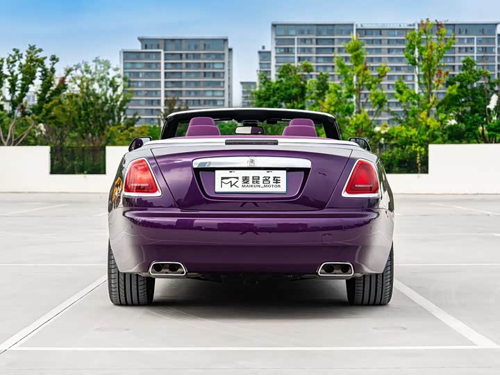 Фото 5 - Rolls-Royce Dawn