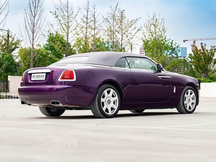 Фото 6 - Rolls-Royce Dawn