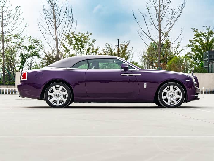 Фото 7 - Rolls-Royce Dawn