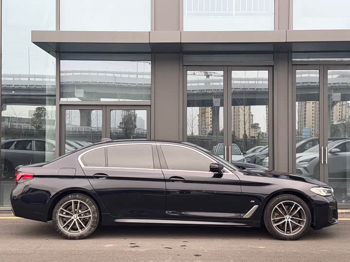 Фото 7 - BMW 5 Series