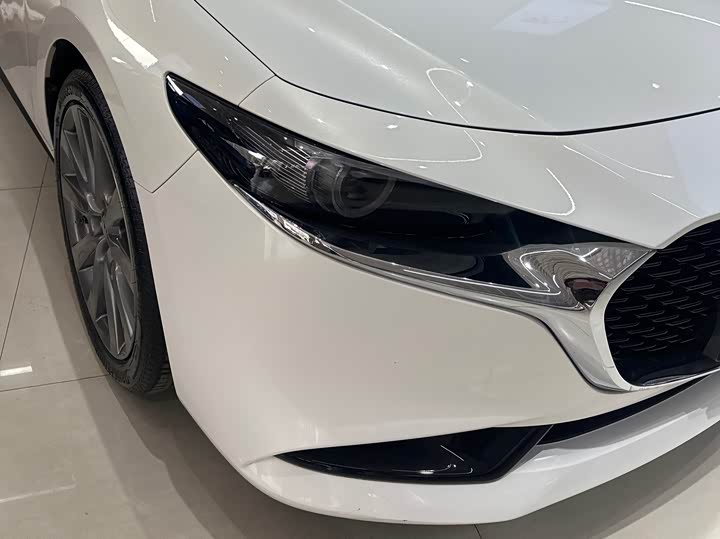 Photo 9 - Mazda 3 (Axela)