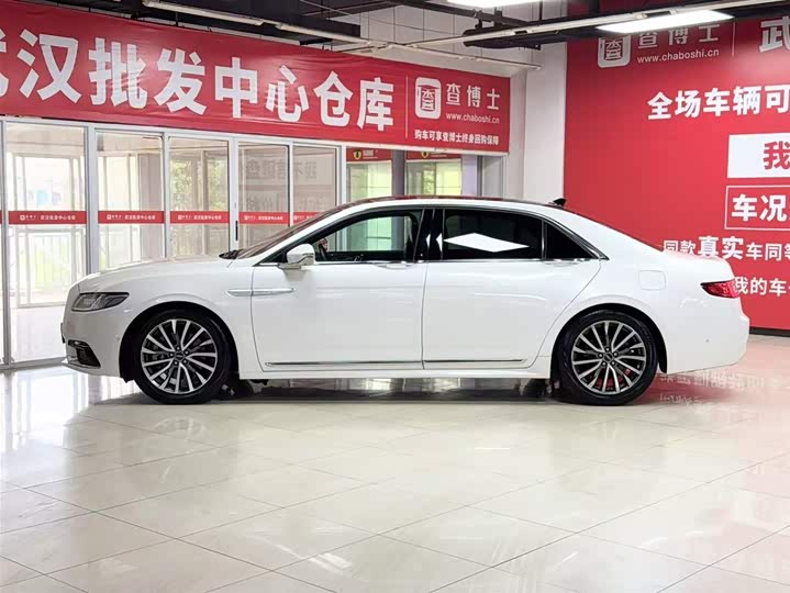 Фото 4 - Lincoln Continental