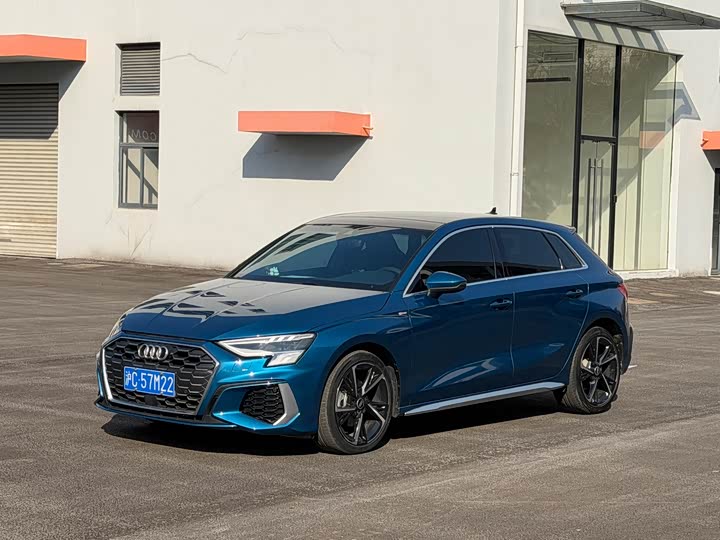 Фото 1 - Audi A3