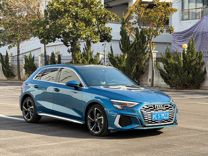 Фото 2 - Audi A3