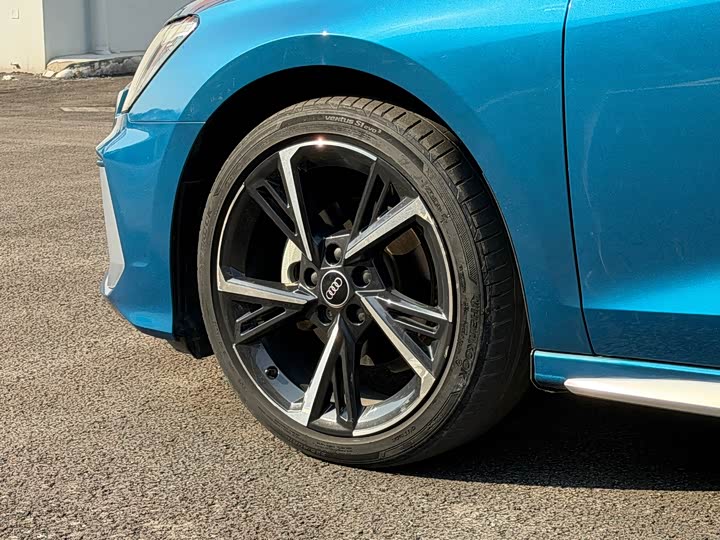 Фото 9 - Audi A3