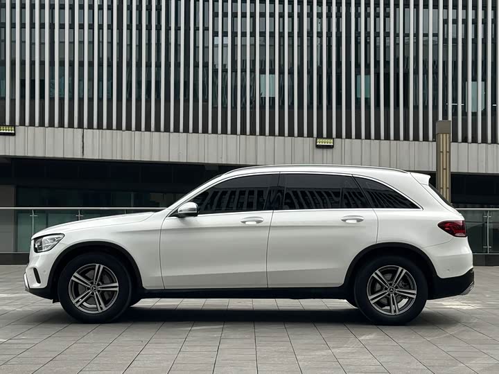 Фото 4 - Mercedes-Benz GLC-Class