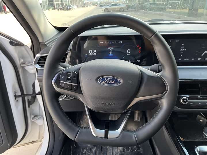 Фото 8 - Ford Escort