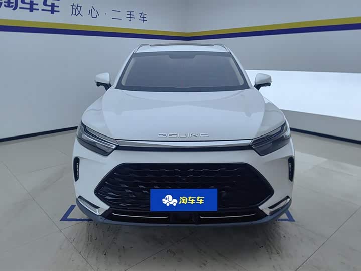 Photo 2 - Beijing X7