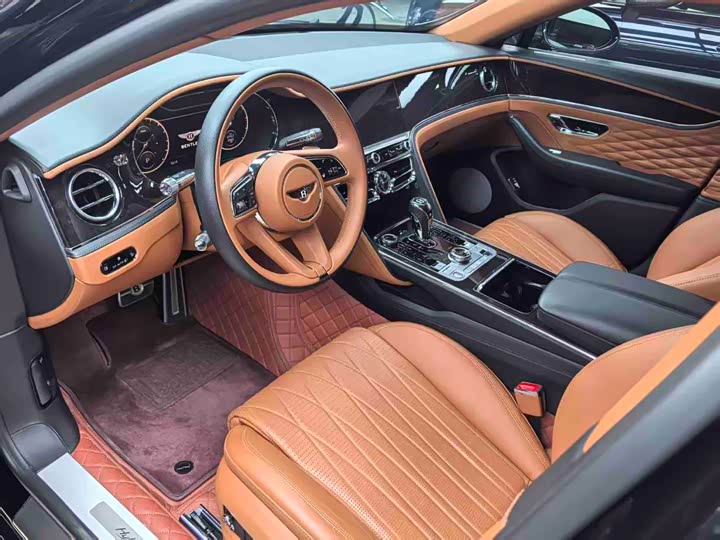 Фото 6 - Bentley Flying Spur Hybrid