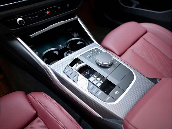 Фото 9 - BMW 3 Series