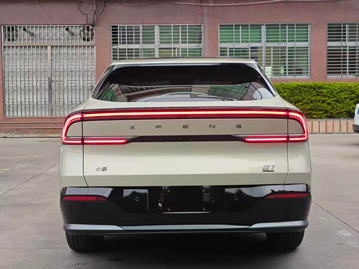Photo 5 - XPeng G7