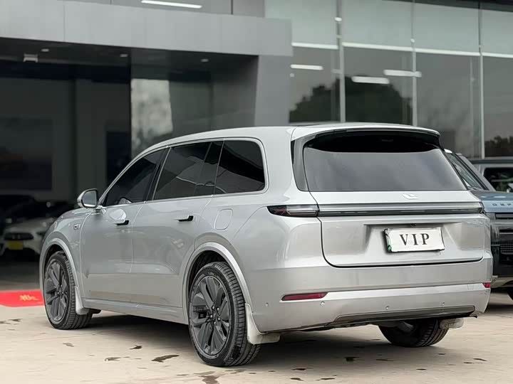 Фото 5 - LiXiang L9