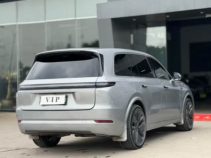 Фото 6 - LiXiang L9