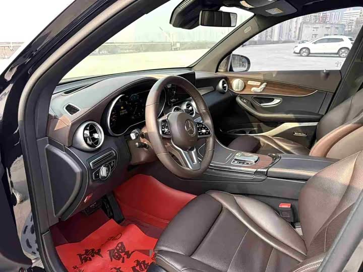 Фото 3 - Mercedes-Benz GLC-Class