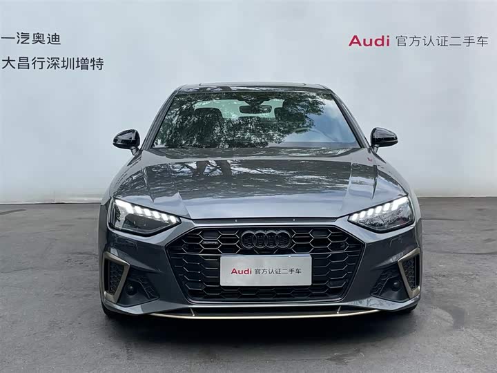 Фото 2 - Audi A4L