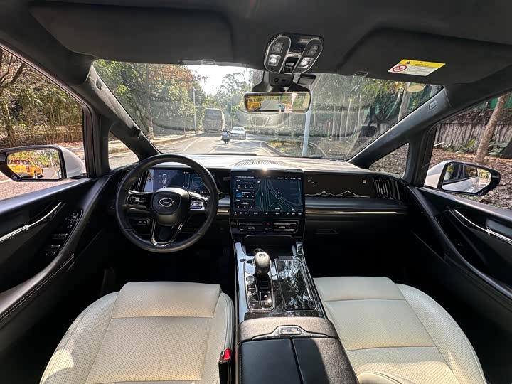 Фото 5 - GAC Trumpchi M8