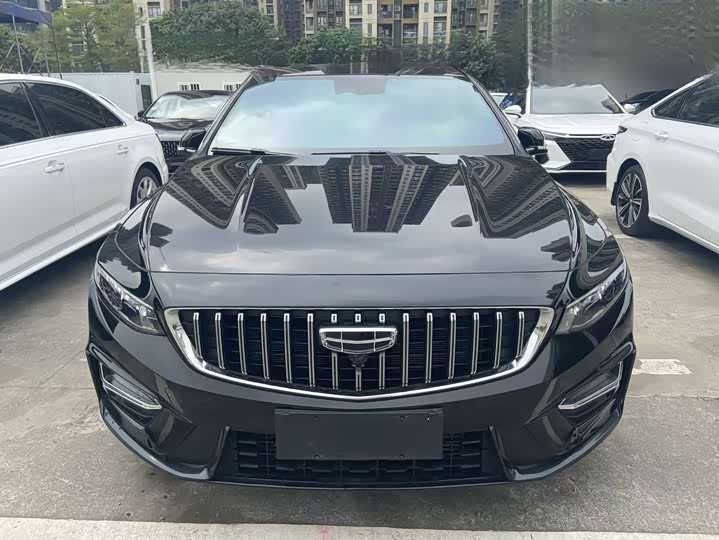 Фото 2 - Geely Preface