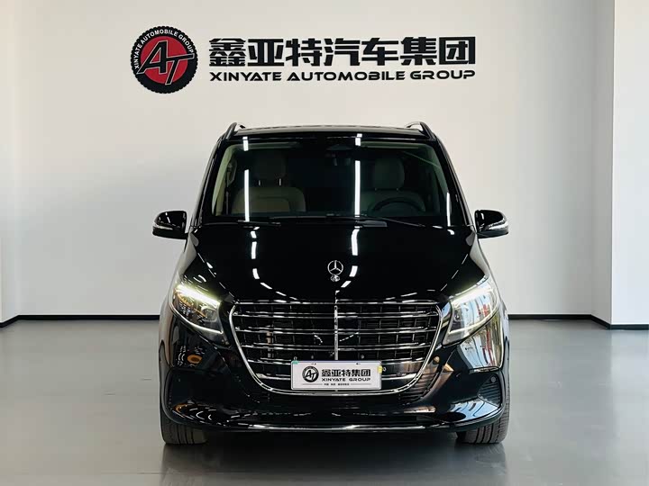 Фото 2 - Mercedes-Benz V-Class