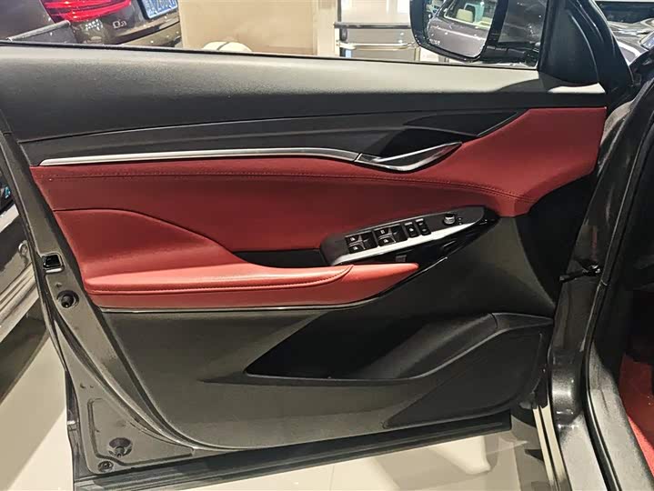 Фото 7 - Changan CS75 Plus