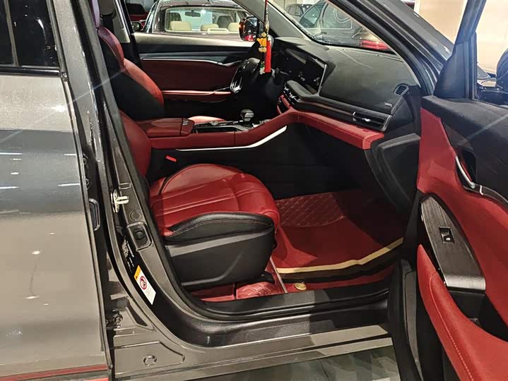 Фото 8 - Changan CS75 Plus