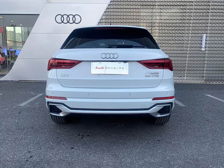Фото 5 - Audi Q3