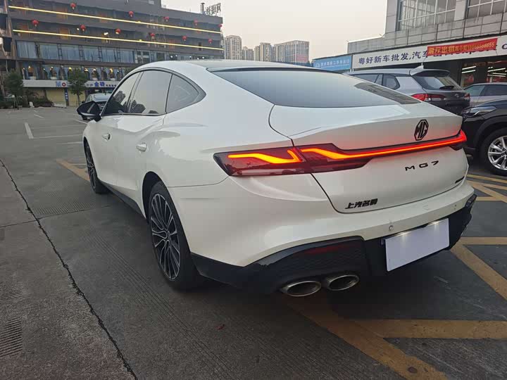 Фото 4 - MG Motor 7