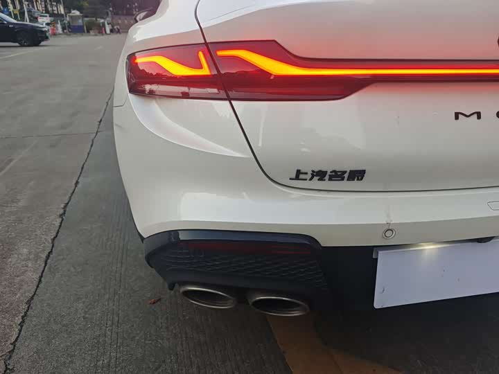 Фото 7 - MG Motor 7