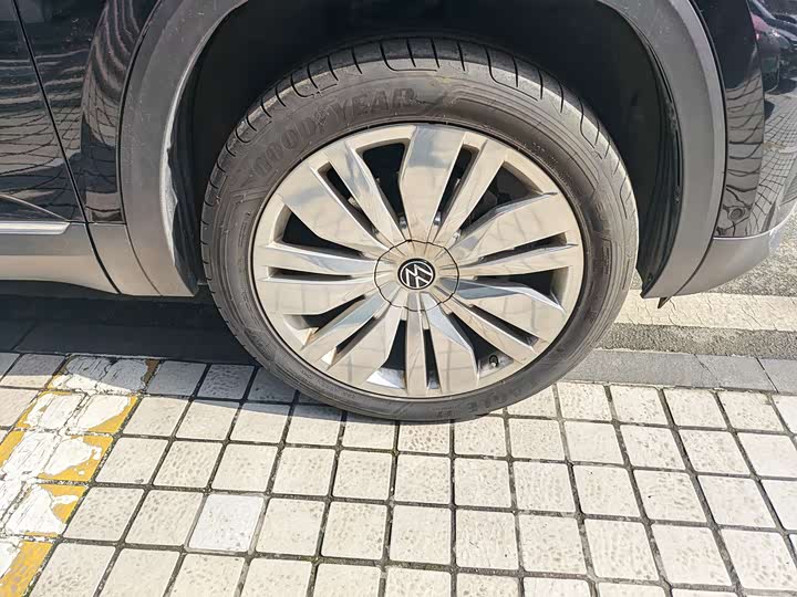 Фото 3 - Volkswagen Teramont Pro