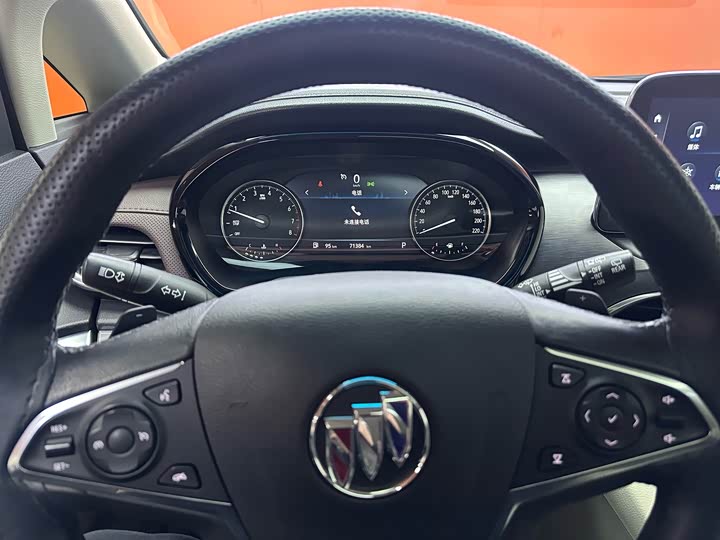 Фото 5 - Buick GL8 ES