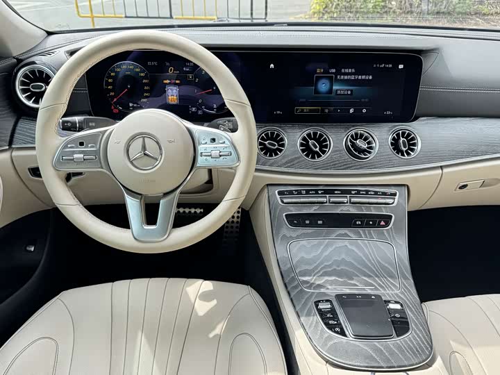 Фото 8 - Mercedes-Benz CLS-Class