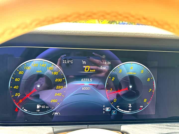 Фото 9 - Mercedes-Benz CLS-Class