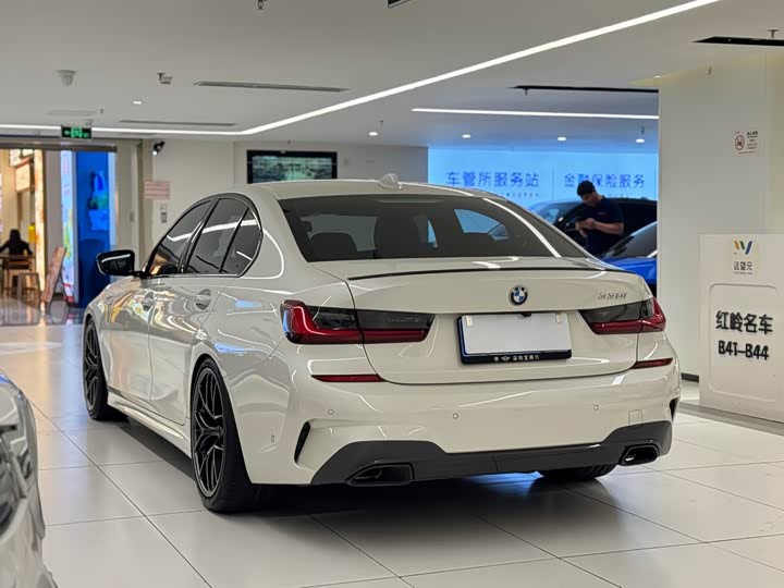 Фото 6 - BMW 3 Series