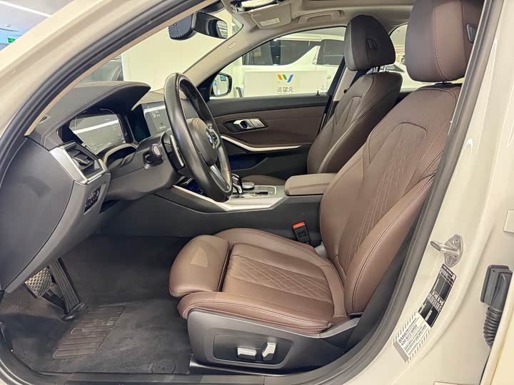 Фото 8 - BMW 3 Series