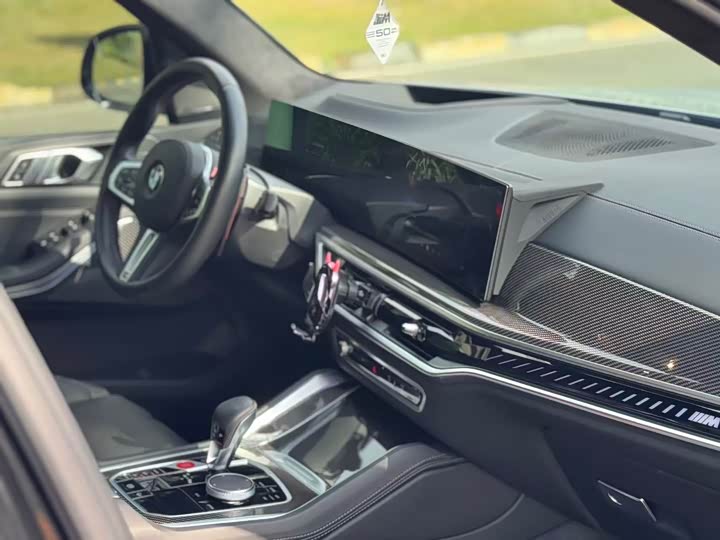 Фото 9 - BMW X5 M