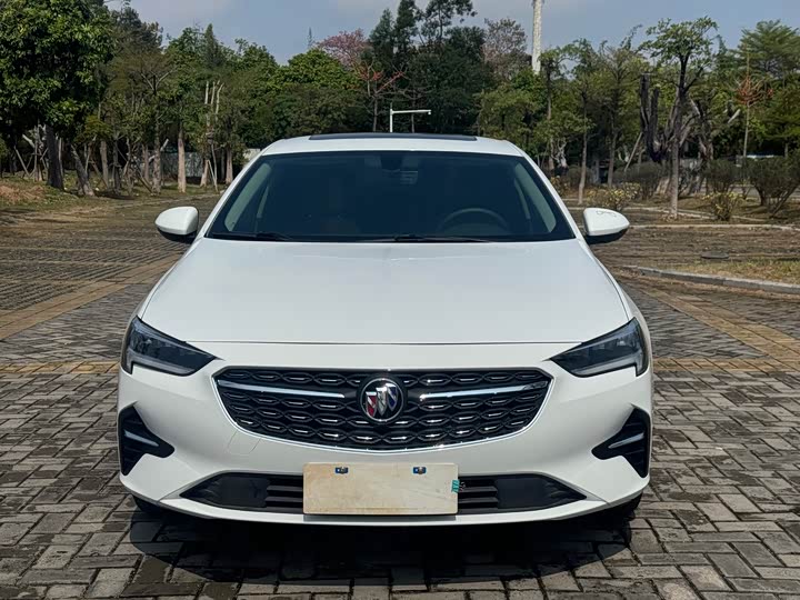 Фото 2 - Buick Regal